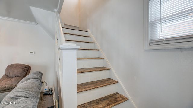 30 Saratoga Boulevard, Gloversville, NY 12078