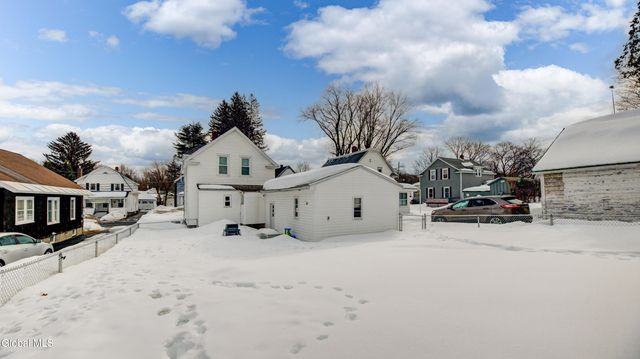 30 Saratoga Boulevard, Gloversville, NY 12078