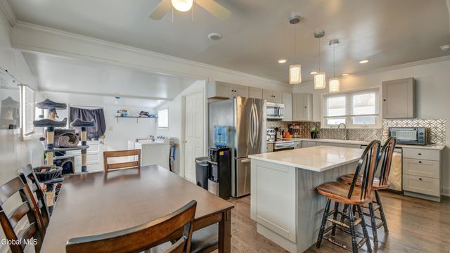 30 Saratoga Boulevard, Gloversville, NY 12078