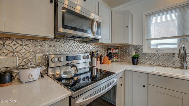 30 Saratoga Boulevard, Gloversville, NY 12078