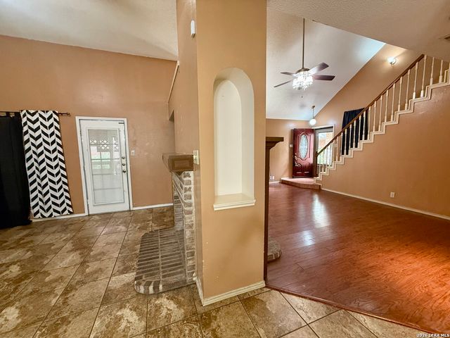 12123 NETHERWOOD LN, San Antonio, TX 78253