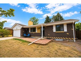 322 S Peoria Cir, Aurora, CO 80012