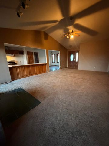 74 Foxtail Drive, Fordland, MO 65652