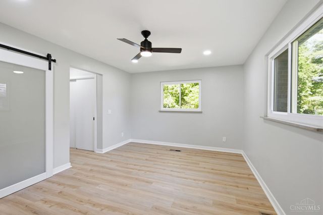 8801 Plainfield Road, Sycamore Twp, OH 45236
