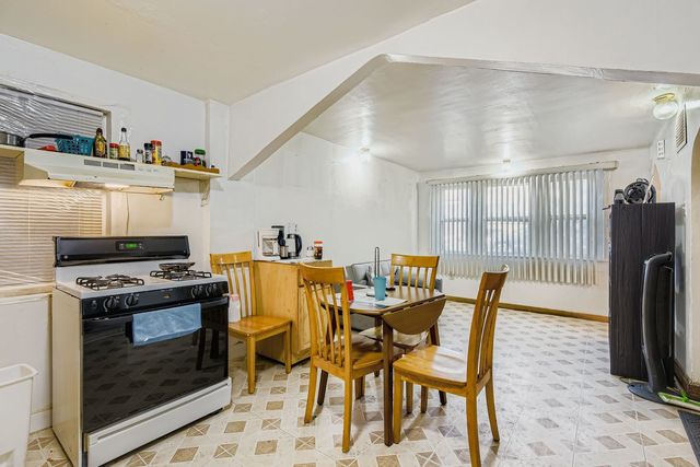 2453 S Trumbull Avenue, Chicago, IL 60623