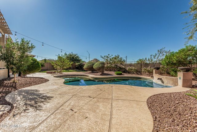 18336 W VERDIN Road, Goodyear, AZ 85338