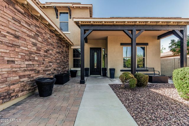 18336 W VERDIN Road, Goodyear, AZ 85338