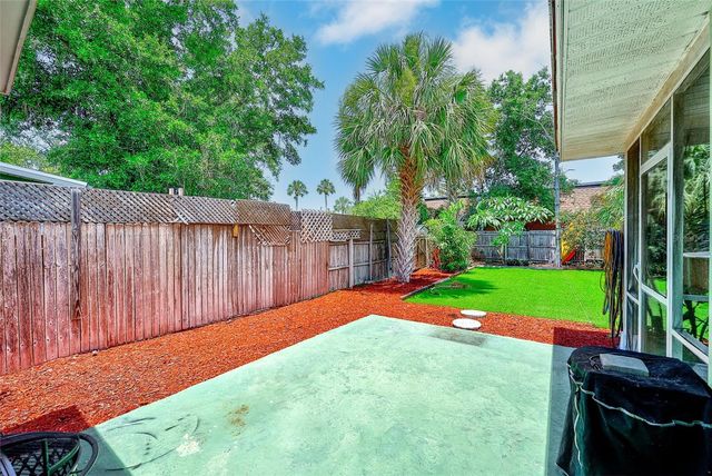 14079 VICTORIA ROAD, Largo, FL 33774