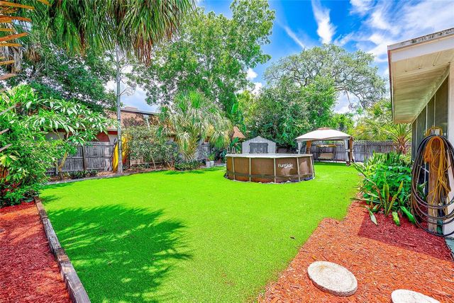 14079 VICTORIA ROAD, Largo, FL 33774