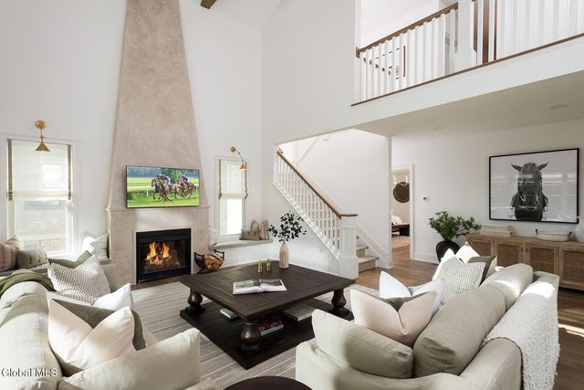 1 Nicole Avenue, Saratoga Springs, NY 12866