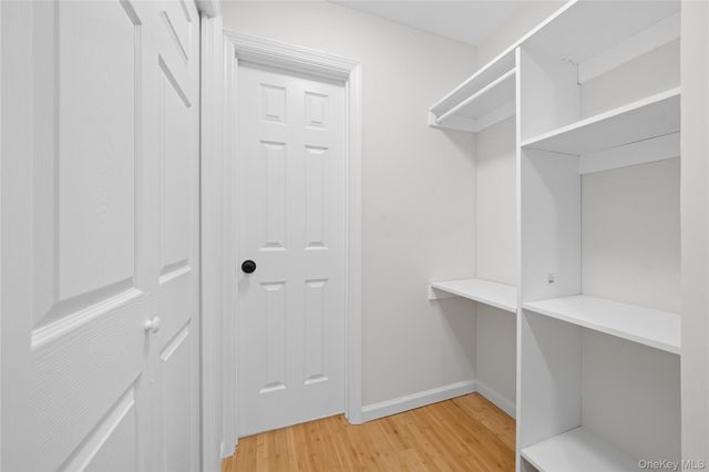 4 Julie Lane, Selden, NY 11784