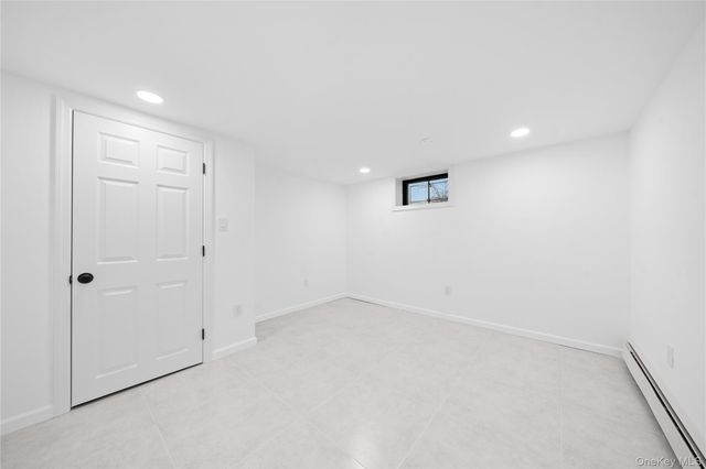 4 Julie Lane, Selden, NY 11784