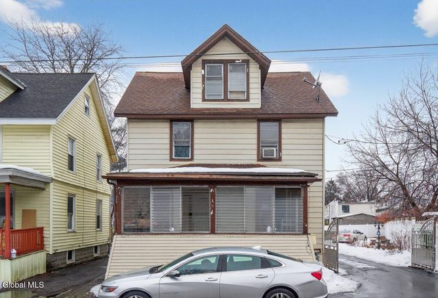 15 Manchester Road, Schenectady, NY 12304