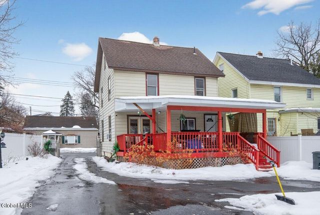 15 Manchester Road, Schenectady, NY 12304