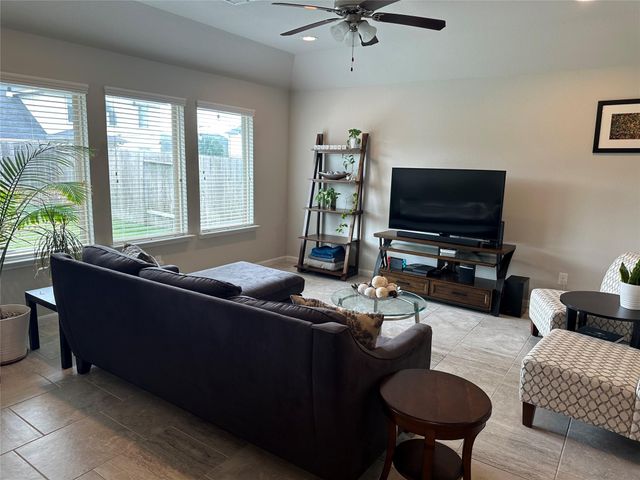 12531 Lake Portal Drive, Houston, TX 77047