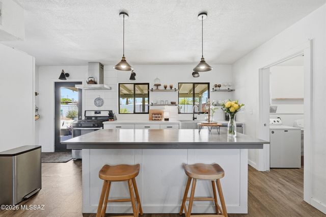 609 S Janet Avenue, Tucson, AZ 85711