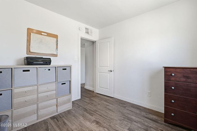 609 S Janet Avenue, Tucson, AZ 85711