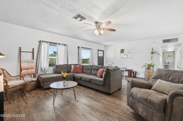 609 S Janet Avenue, Tucson, AZ 85711