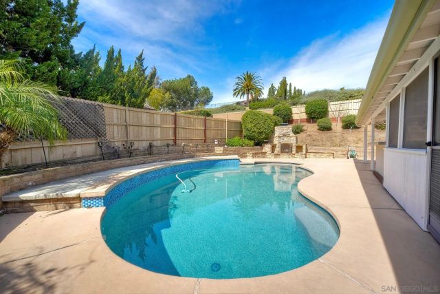 17240 Cuvee Ct, Poway, CA 92064