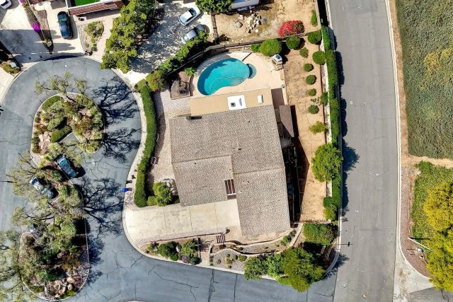 17240 Cuvee Ct, Poway, CA 92064