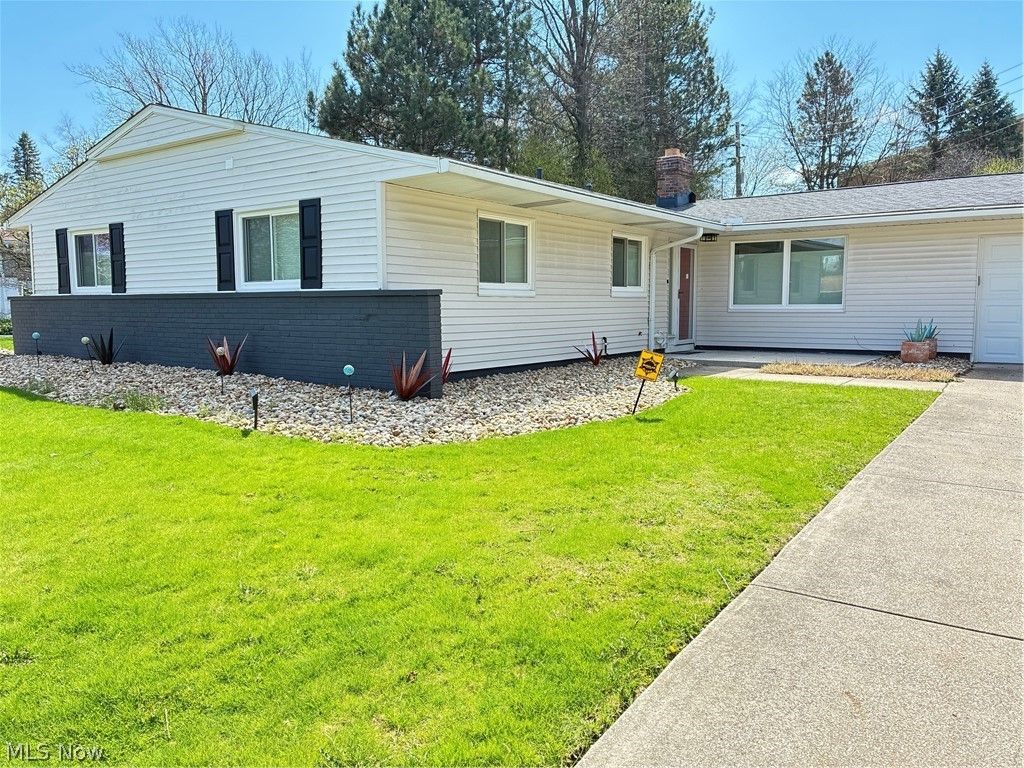 2642 Ramsay Road, Beachwood, OH 44122
