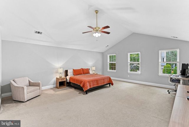 20358 FLUSHING MEADOWS CT, Ashburn, VA 20147