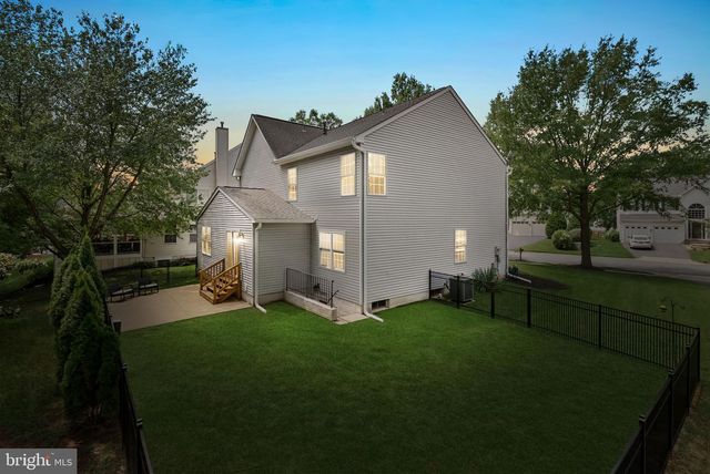 20358 FLUSHING MEADOWS CT, Ashburn, VA 20147