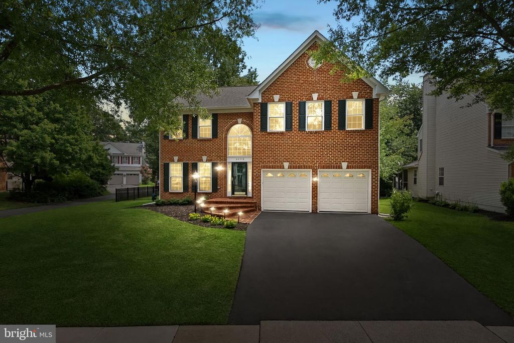 20358 FLUSHING MEADOWS CT, Ashburn, VA 20147