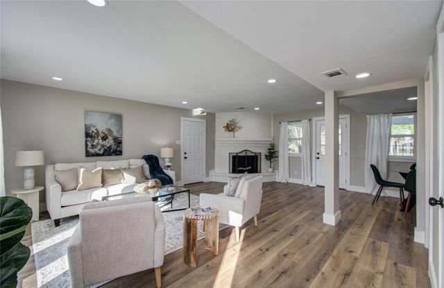 5301 Ryan Acres Drive, Pearland, TX 77584