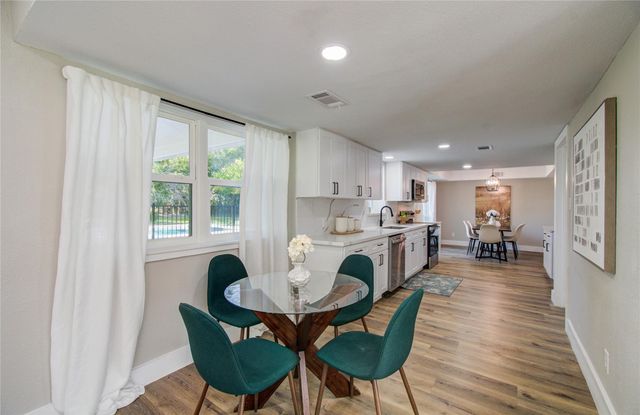 5301 Ryan Acres Drive, Pearland, TX 77584