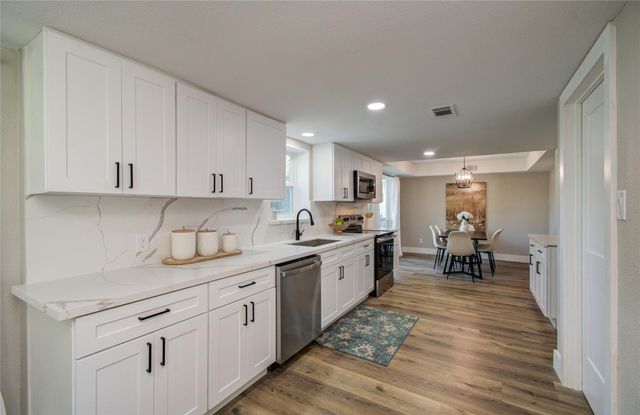 5301 Ryan Acres Drive, Pearland, TX 77584