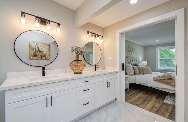 5301 Ryan Acres Drive, Pearland, TX 77584