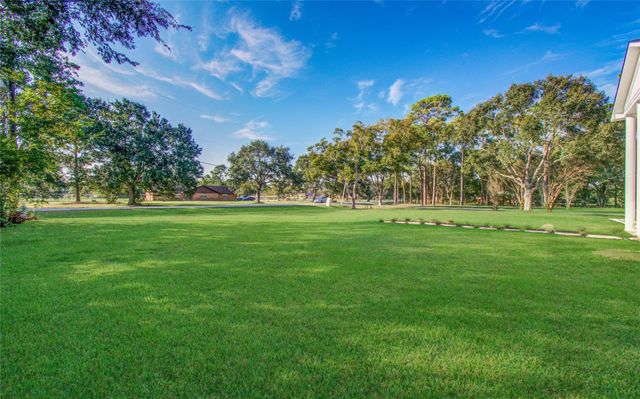 5301 Ryan Acres Drive, Pearland, TX 77584