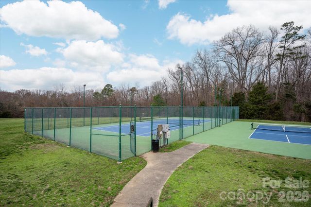 815 Celbridge Court, Charlotte, NC 28270