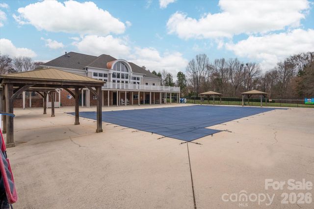 815 Celbridge Court, Charlotte, NC 28270