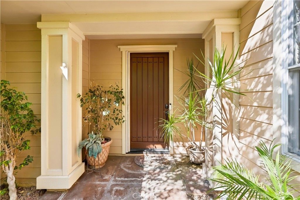 26928 Redwood Bluff, Valencia, CA 91381 — photo 3
