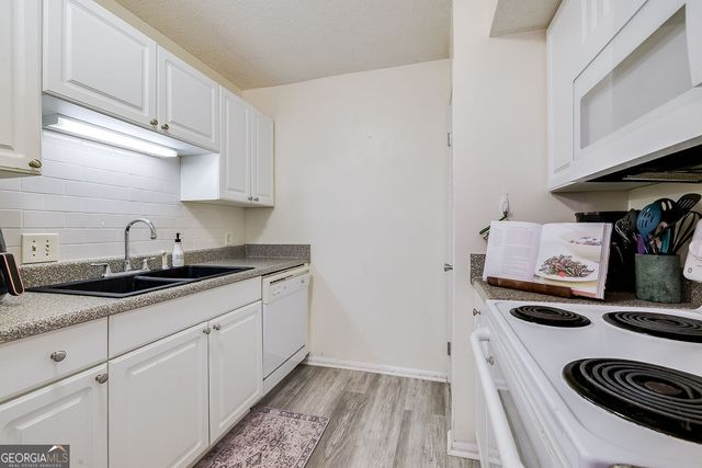 401 N Cromwell Road Q7, Savannah, GA 31410