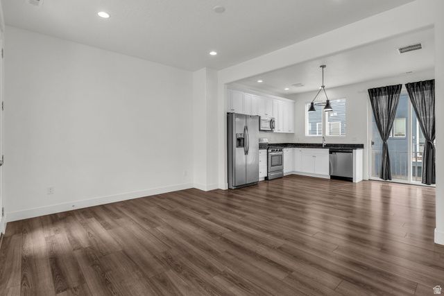 6204 W BIRCH RUN RD, South Jordan, UT 84009