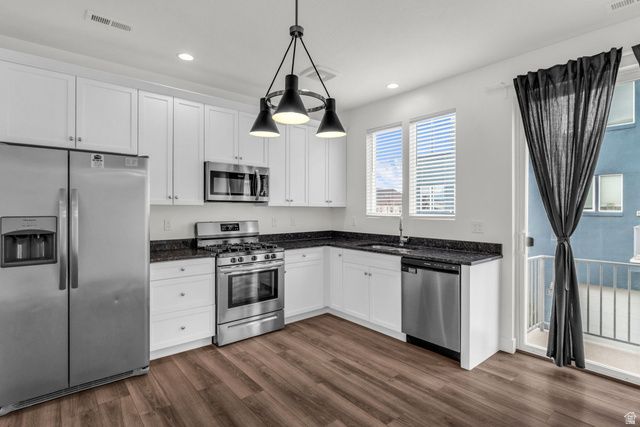 6204 W BIRCH RUN RD, South Jordan, UT 84009