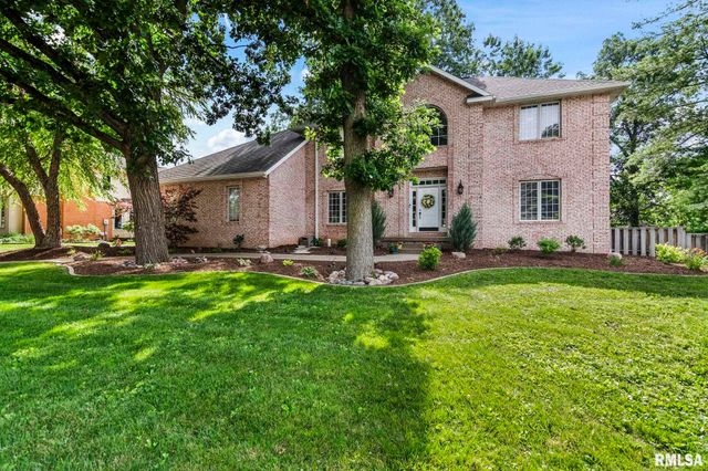 1301 Woods Farm Lane, Springfield, IL 62704