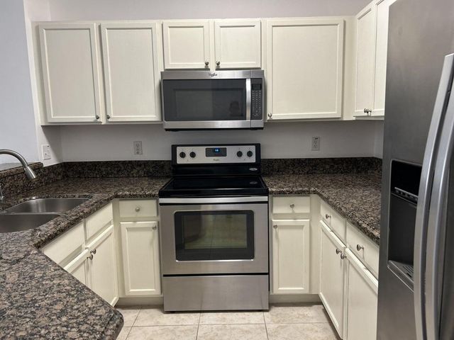 6974 Oak Bridge Lane, Lake Worth, FL 33467