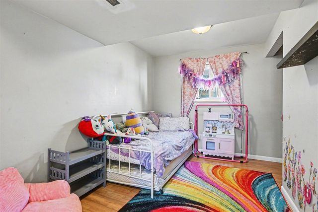 2429 Cumberland Street, Kalamazoo, MI 49006