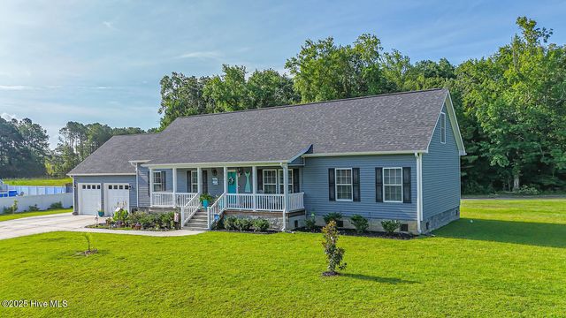 321 Levies Landing, Supply, NC 28462