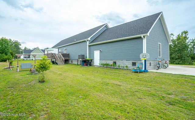 321 Levies Landing, Supply, NC 28462