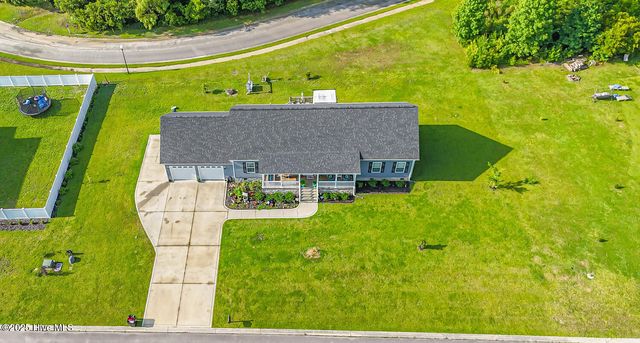 321 Levies Landing, Supply, NC 28462