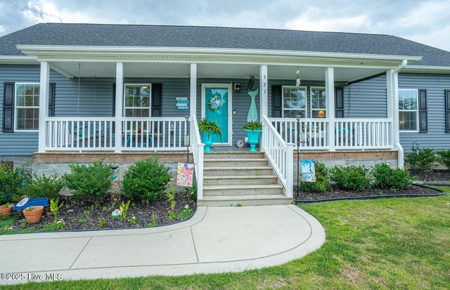 321 Levies Landing, Supply, NC 28462