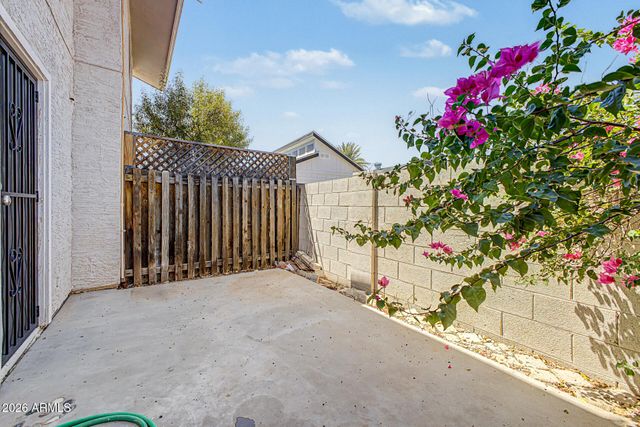 1238 E VOGEL Avenue 2, Phoenix, AZ 85020