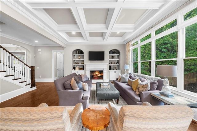 4815 Kitty Hawk Drive NE, Atlanta, GA 30342