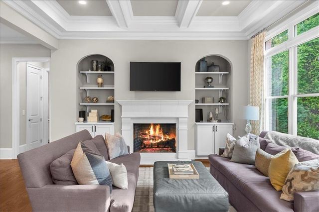 4815 Kitty Hawk Drive NE, Atlanta, GA 30342