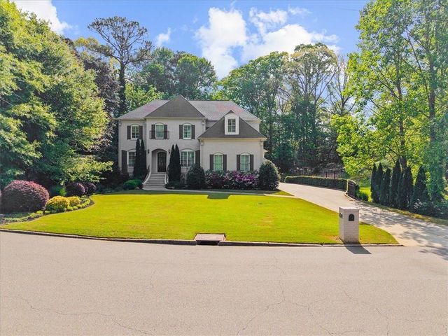 4815 Kitty Hawk Drive NE, Atlanta, GA 30342